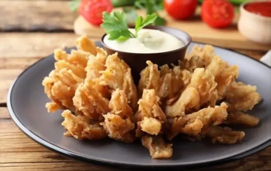 how to reheat bloomin onion in microwave