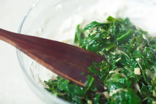 sauted garlic spinach