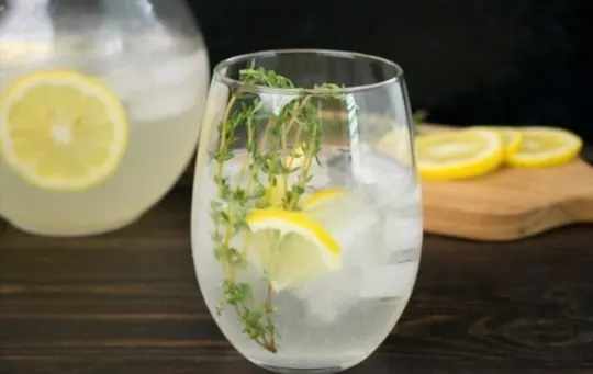 how to mix cocktails with club soda