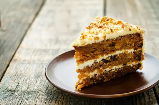 how to tell if carrot cake is bad