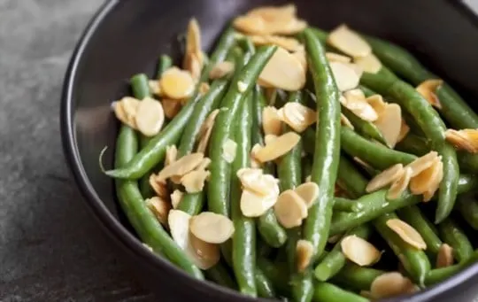 green beans with almonds and sherry