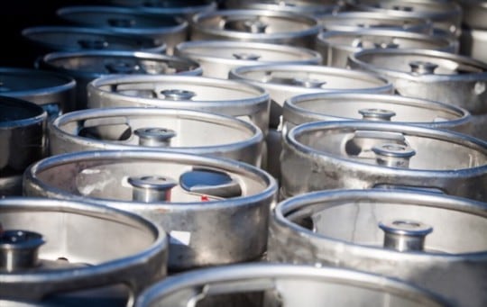 how to store a keg of beer