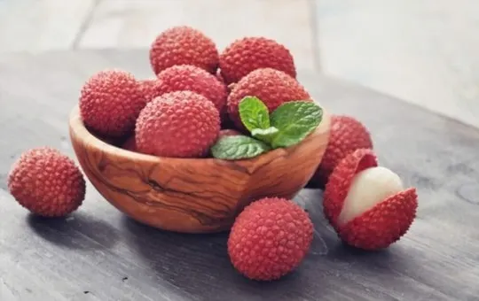 how to store lychees