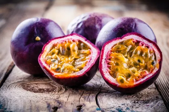 how to store passion fruit