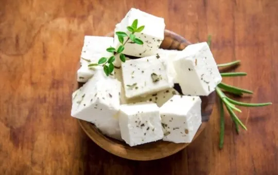 how to tell if feta cheese is spoiled