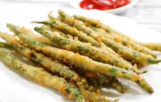 crispy green beans with toasted almonds