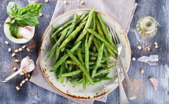 green beans with butter and garlic