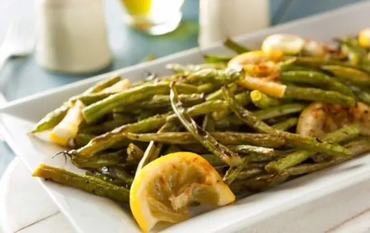 savory sauteed string beans