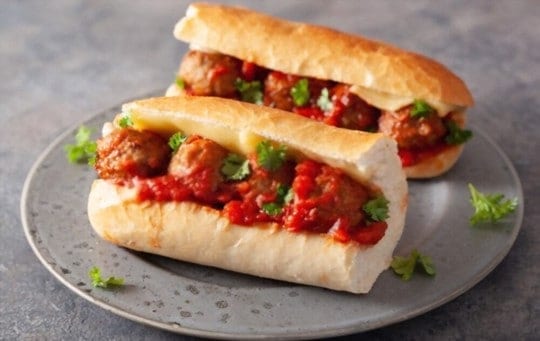what to serve with meatball subs