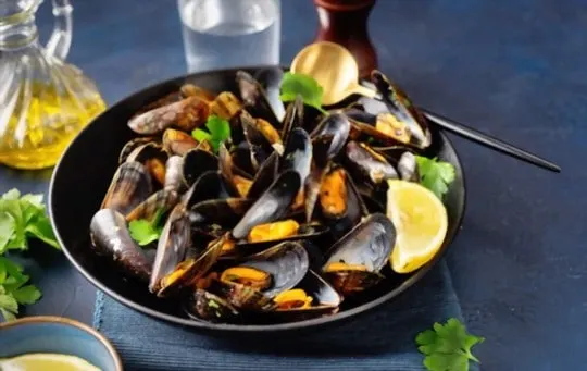 what to serve with mussels best side dishes