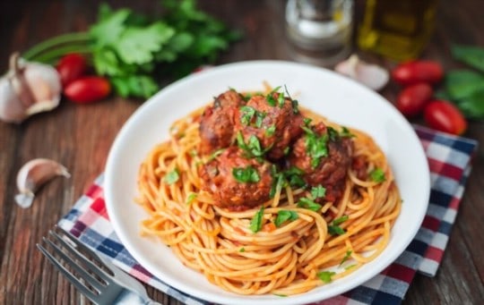 why consider serving side dishes for spaghetti and meatballs