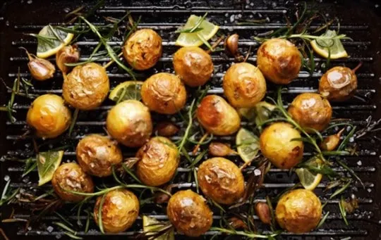 roast potatoes with rosemary and mint