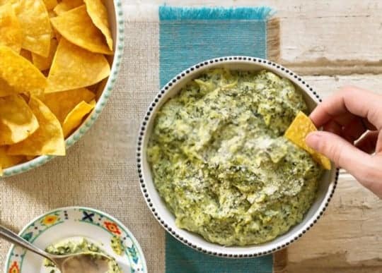 what to serve with spinach artichoke dip