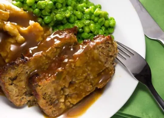meatloaf with brown gravy