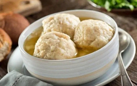 what to serve with matzo ball soup