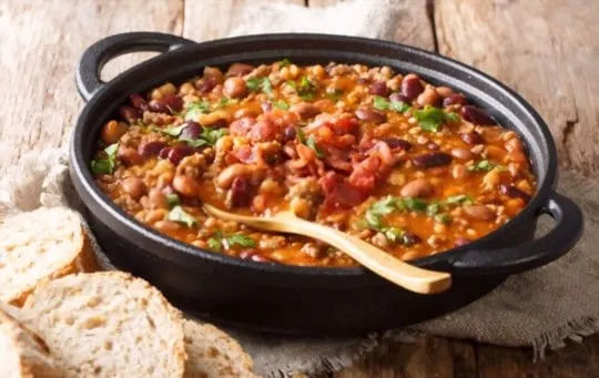 spicy bbq baked beans