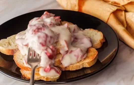 what to serve with creamed chipped beef